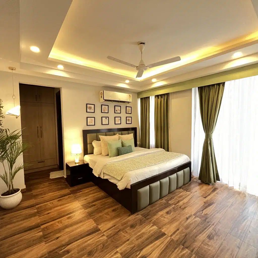 2 BHK - Bedchambers Service Apartment in sector gurgaon near medanta hospital