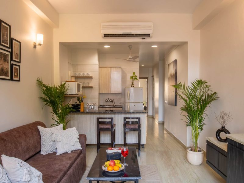 Premium 1 BHK Serviced Apartment sec 40