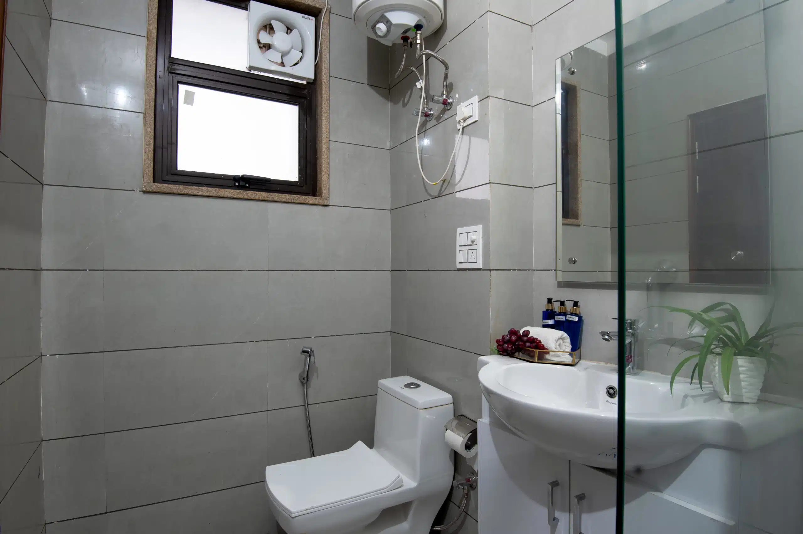 2 BHK Serviced apartment Choice 1, Medicity